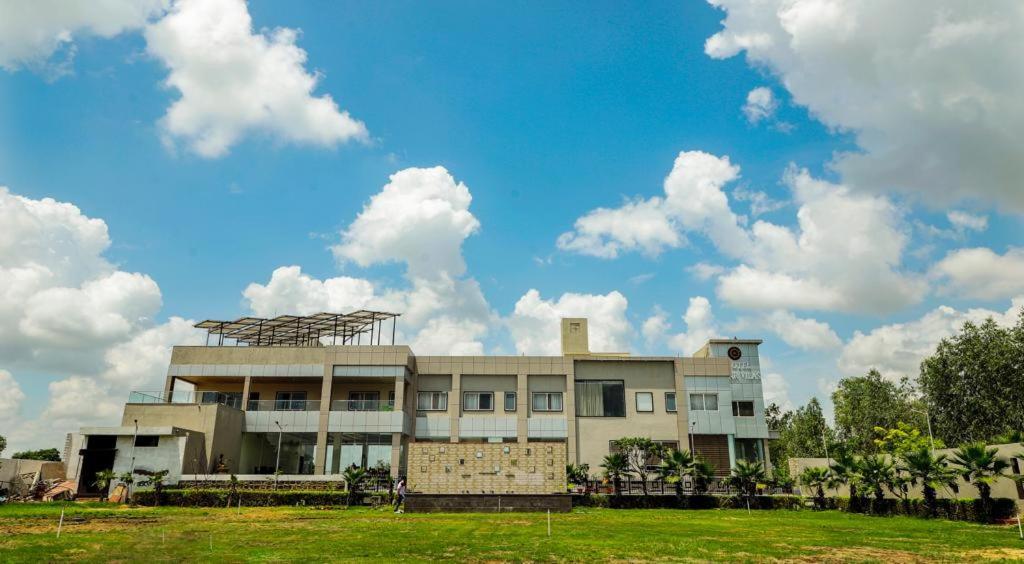 Hotel Amar Vilas & Resort Bharatpur Exterior foto